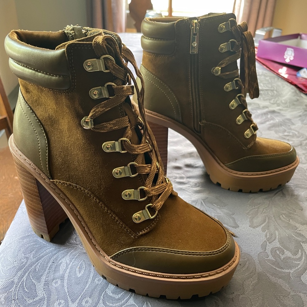 Brown Lace Up Boots